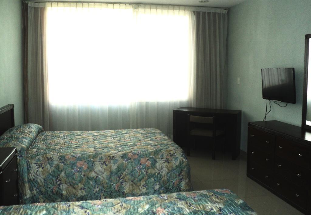 Hotel Mary Celaya  Room photo