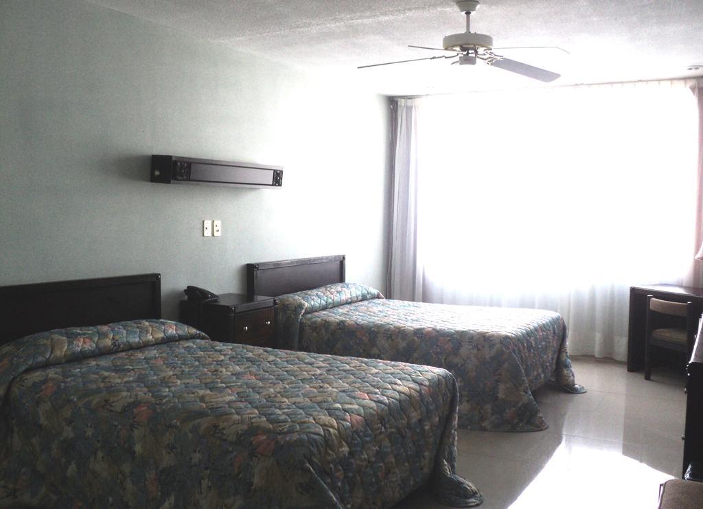 Hotel Mary Celaya  Room photo