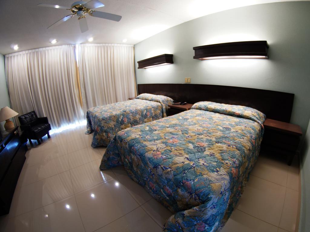 Hotel Mary Celaya  Exterior photo